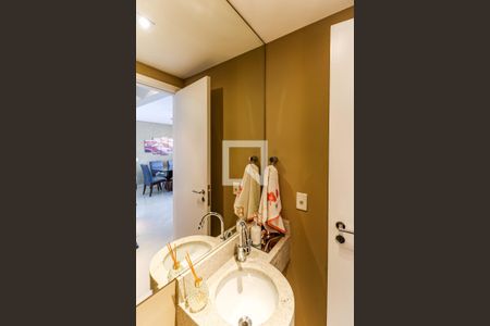 Lavabo de apartamento à venda com 3 quartos, 135m² em Santo Amaro, São Paulo