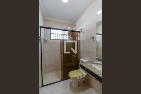 Casa à venda com 300m², 4 quartos e 4 vagasBanheiro 3