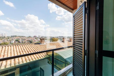 Casa à venda com 300m², 4 quartos e 4 vagasSacada quarto 2