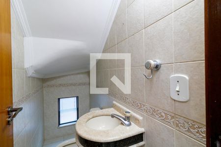 Casa à venda com 300m², 4 quartos e 4 vagasBanheiro 4