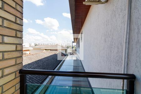 Casa à venda com 300m², 4 quartos e 4 vagasSacada quarto 3