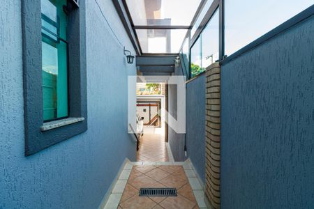 Casa à venda com 300m², 4 quartos e 4 vagasCorredor