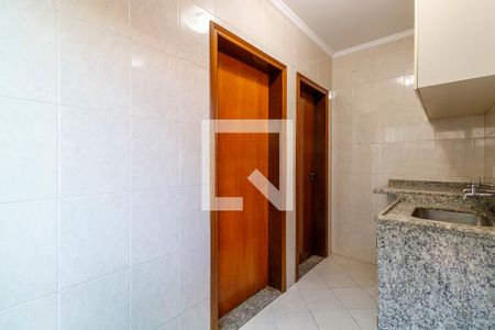 Casa à venda com 300m², 4 quartos e 4 vagasLavanderia