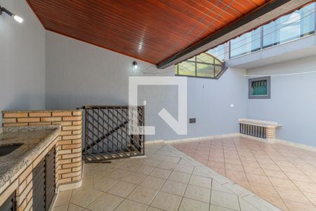Casa à venda com 300m², 4 quartos e 4 vagasChurrasqueira