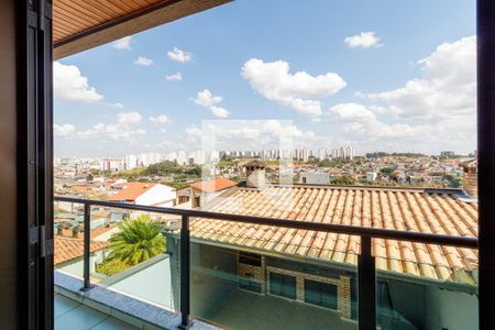 Casa à venda com 300m², 4 quartos e 4 vagasSacada quarto 2
