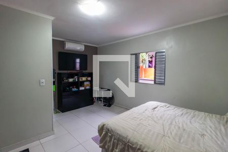 Casa à venda com 250m², 3 quartos e 2 vagas Casa à venda com 250m², 3 quartos e 2 vagasQuarto 3