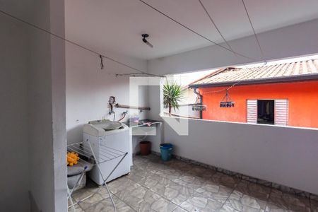 Casa à venda com 250m², 3 quartos e 2 vagas Casa à venda com 250m², 3 quartos e 2 vagasÁrea de Serviço
