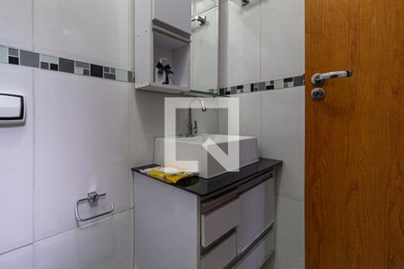 Casa à venda com 145m², 3 quartos e 2 vagasBanheiro 2