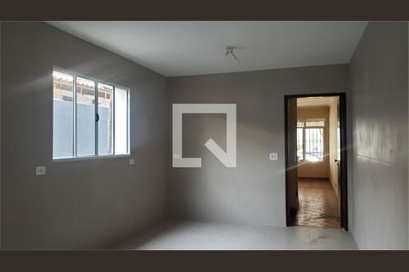 Casa à venda com 2 quartos, 264m² em Vila Elvira, São Paulo
