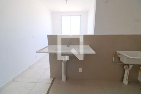 Apartamento para alugar com 34m², 2 quartos e sem vaga Apartamento para alugar com 34m², 2 quartos e sem vagaCozinha e Área de Serviço