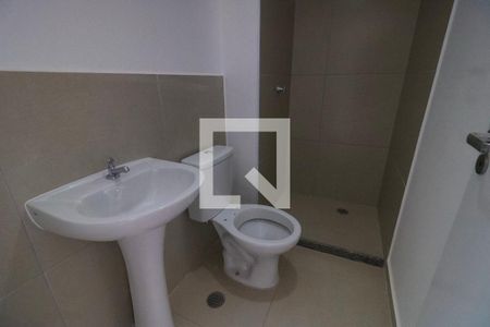Apartamento para alugar com 34m², 2 quartos e sem vaga Apartamento para alugar com 34m², 2 quartos e sem vagaBanheiro Corredor
