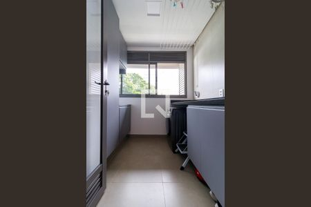 Apartamento à venda com 186m², 3 quartos e 3 vagas Apartamento à venda com 186m², 3 quartos e 3 vagasÁrea de Serviço