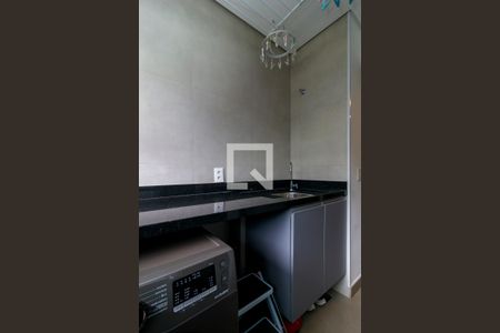 Apartamento à venda com 186m², 3 quartos e 3 vagas Apartamento à venda com 186m², 3 quartos e 3 vagasÁrea de Serviço