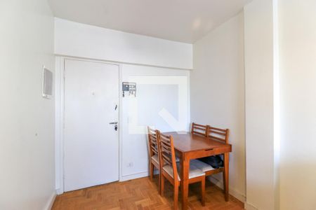Apartamento à venda com 39m², 1 quarto e 1 vagaSala