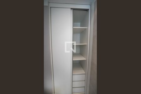 Apartamento à venda com 168m², 3 quartos e 2 vagasBanheiro