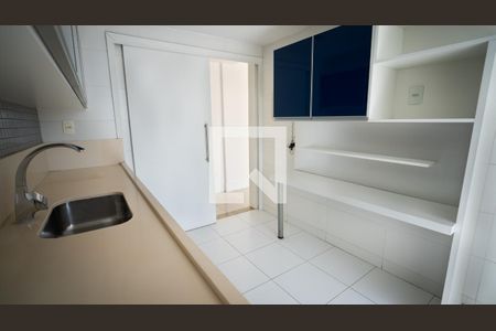 Apartamento à venda com 168m², 3 quartos e 2 vagasCozinha