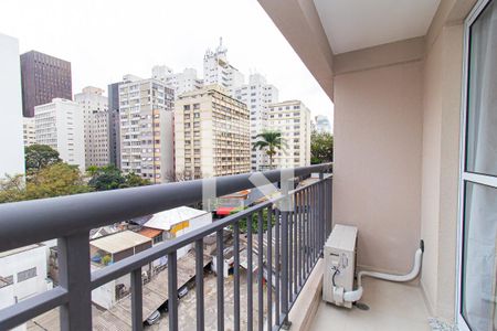 Sacada de kitnet/studio para alugar com 1 quarto, 26m² em Bela Vista, São Paulo