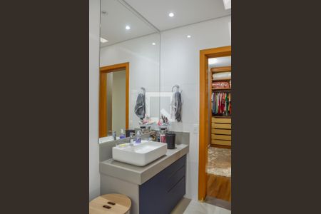 Banheiro da Suíte de casa à venda com 3 quartos, 183m² em Assunção, São Bernardo do Campo