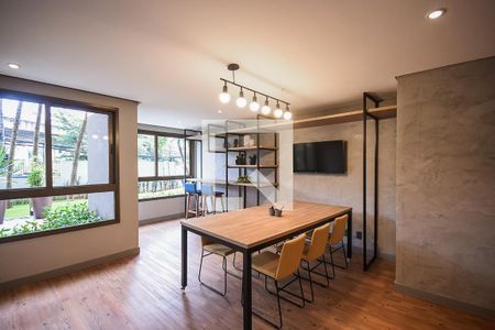 Apartamento à venda com 38m², 1 quarto e 1 vaga Apartamento à venda com 38m², 1 quarto e 1 vagaSala de reunião