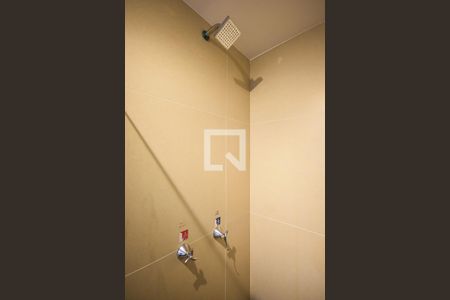 Apartamento à venda com 38m², 1 quarto e 1 vaga Apartamento à venda com 38m², 1 quarto e 1 vagaChuveiro do banheiro