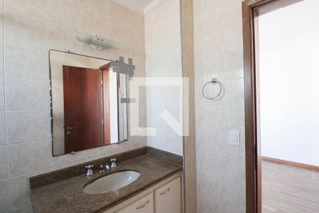 Apartamento à venda com 114m², 3 quartos e 3 vagasBanheiro da Suíte