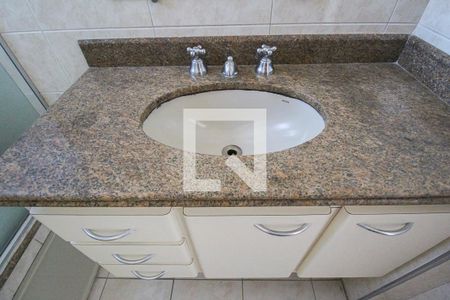 Apartamento à venda com 114m², 3 quartos e 3 vagasBanheiro da Suíte