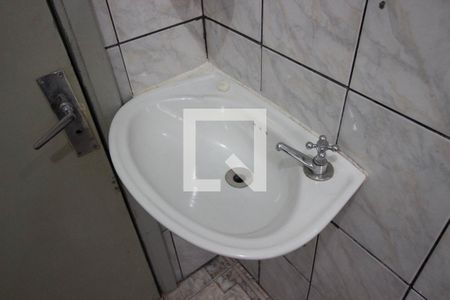 Casa para alugar com 60m², 1 quarto e sem vaga Casa para alugar com 60m², 1 quarto e sem vagaBanheiro