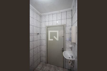 Casa para alugar com 60m², 1 quarto e sem vaga Casa para alugar com 60m², 1 quarto e sem vagaBanheiro
