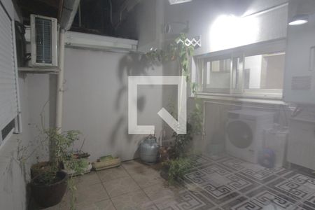 Casa de condomínio à venda com 88m², 4 quartos e 2 vagasÁrea externa