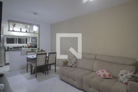 Sala de casa de condomínio à venda com 4 quartos, 88m² em Bairro Fátima, Canoas