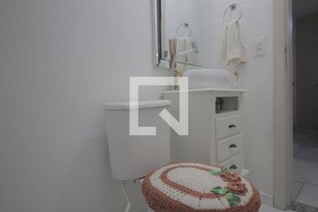 Casa de condomínio à venda com 88m², 4 quartos e 2 vagasBanheiro 2