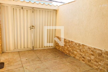 Casa à venda com 70m², 2 quartos e 1 vaga Casa à venda com 70m², 2 quartos e 1 vagaGaragem