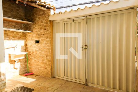 Casa à venda com 70m², 2 quartos e 1 vaga Casa à venda com 70m², 2 quartos e 1 vagaÁrea de Serviço