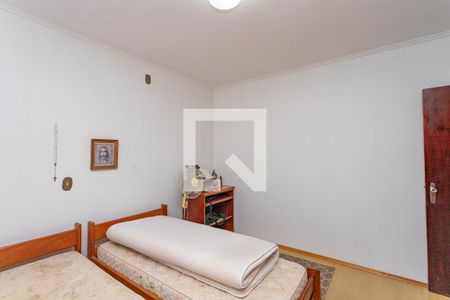 Casa à venda com 300m², 4 quartos e 2 vagas Casa à venda com 300m², 4 quartos e 2 vagasQuarto 2