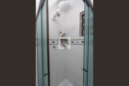 Casa à venda com 300m², 4 quartos e 2 vagas Casa à venda com 300m², 4 quartos e 2 vagasBanheiro 1