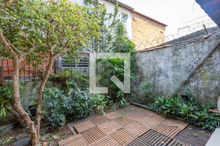 Casa à venda com 300m², 4 quartos e 2 vagas Casa à venda com 300m², 4 quartos e 2 vagasJardim