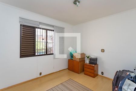 Casa à venda com 300m², 4 quartos e 2 vagas Casa à venda com 300m², 4 quartos e 2 vagasQuarto 4