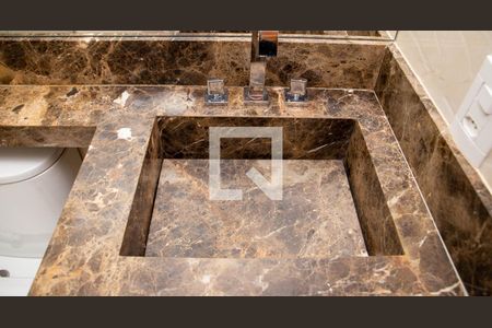 Apartamento para alugar com 55m², 2 quartos e 1 vagaBanheiro Social