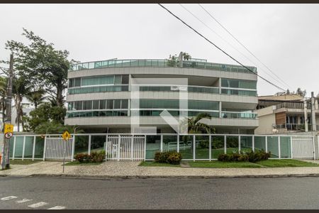 Apartamento à venda com 340m², 3 quartos e 4 vagasFachada