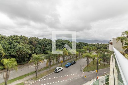 Apartamento à venda com 340m², 3 quartos e 4 vagasVaranda - Vista