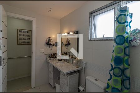 Apartamento à venda com 340m², 3 quartos e 4 vagasSuíte 1 - Banheiro