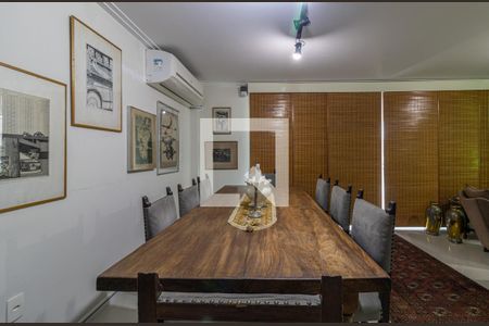 Apartamento à venda com 340m², 3 quartos e 4 vagasSala