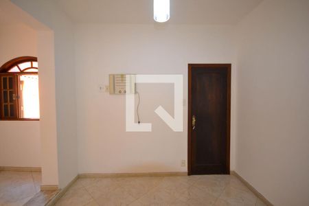 Casa para alugar com 78m², 2 quartos e 1 vaga Casa para alugar com 78m², 2 quartos e 1 vagaSuíte 1