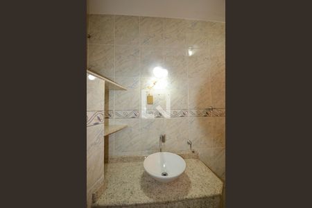 Casa para alugar com 78m², 2 quartos e 1 vaga Casa para alugar com 78m², 2 quartos e 1 vagaSuíte 1-banheiro