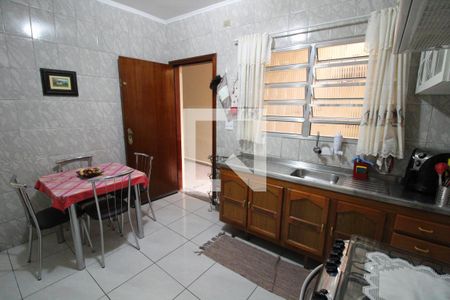 Casa à venda com 261m², 6 quartos e 1 vagaCozinha