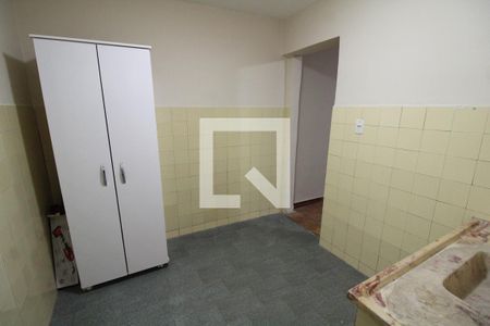 Casa à venda com 261m², 6 quartos e 1 vagaCozinha 2