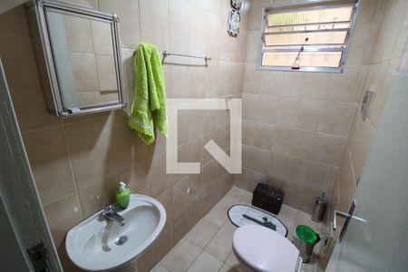 Casa à venda com 261m², 6 quartos e 1 vagaBanheiro 2