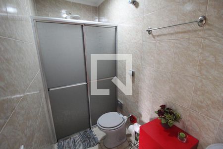 Banheiro da Suíte de casa à venda com 6 quartos, 261m² em Vila Antonieta, São Paulo