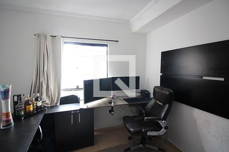 Casa à venda com 115m², 3 quartos e 2 vagasQuarto 2