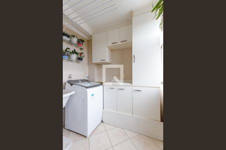 Apartamento à venda com 79m², 2 quartos e 1 vagaÁrea de Serviço